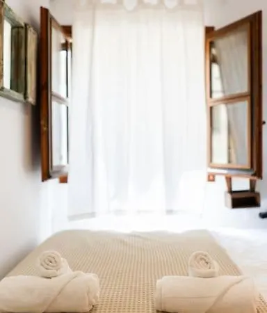 Seahomes Vacations - Centric 100m And Pkg Appartement