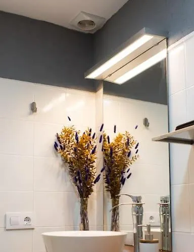 Apartment Seahomes Vacations - Centric 100m And Pkg Tossa de Mar