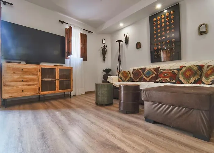 Seahomes Vacations - Centric 100m And Pkg * Tossa de Mar