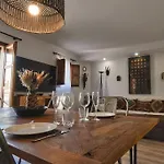 Seahomes Vacations - Centric 100m And Pkg Lägenhet
