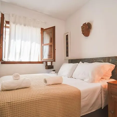 Seahomes Vacations - Centric 100m And Pkg