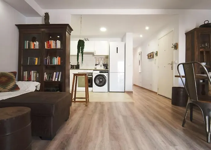 Seahomes Vacations - Centric 100m And Pkg *