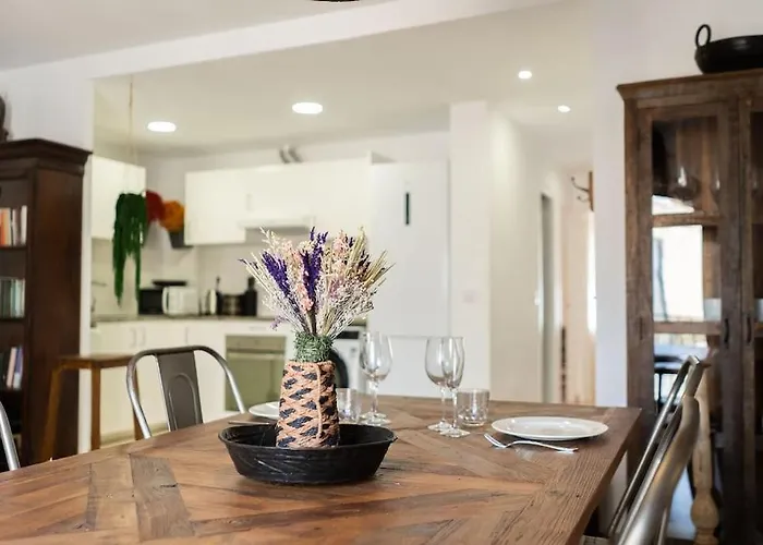 Appartamento Seahomes Vacations - Centric 100m And Pkg *